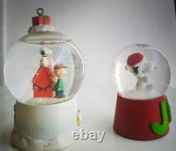 Hallmark Snoopy Charlie Brown Christmas Snow Dome Figurine