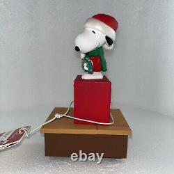 Hallmark Wireless Peanuts Holiday Band Schroeder, Snoopy, Charlie Brown, Lucy