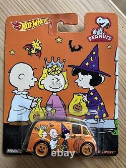 Hot Wheels Premium Pop Culture Peanuts Charlie Brown Snoopy Convoy Custom HTF