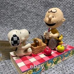 Jim Shore × Peanuts Snoopy & Charlie Brown & Woodstock figure Picnic Japan New