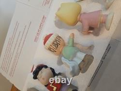 LENOX PEANUTS CHRISTMAS CAROLING Sally Snoopy Charlie Brown Lucy Linus withBox