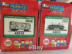 LGB Peanuts Snoopy Charlie Brown Limited Edition Cars 44610 and 43915