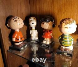 Lego BOBBLEHEAD Peanuts Comics Charlie Brown, Snoopy, Lucy, Linus, Collection