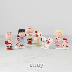 Lenox China Collectibles PEANUTS CHARLIE BROWN Valentines Day Figurine Set N/O
