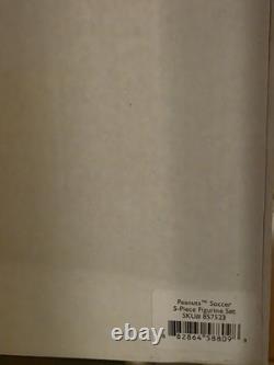 Lenox Peanuts Soccer Game Figurines 5 PC. Charlie Brown Snoopy & Pals 857523 New