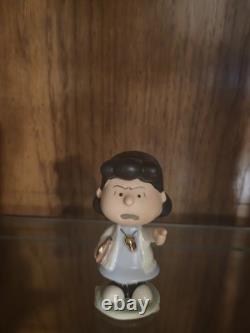 Lenox Peanuts Soccer Game Figurines 5 PC. Charlie Brown Snoopy & Pals 857523 New
