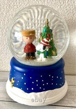 Limited Edition Vintage Music Box Snow Globe Snoopy Charlie Brown