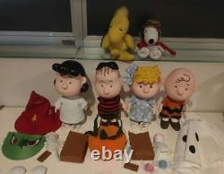 Madame Alexander Snoopy Charlie Brown Doll Set