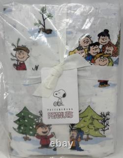 New Pottery Barn Peanuts Christmas Full Sheet Set Snoopy Charlie Brown Lucy