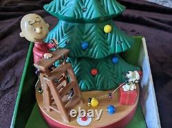 Peanuts Animated Musical Christmas Tree 2015 Snoopy Charlie Brown