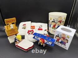 Peanuts Bathroom Collectible Set Snoopy Charlie Brown Linus Peanuts gang