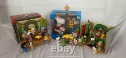 Peanuts Charlie Brown Christmas Pageant Mini Figure Nativity Set Concert Choir +