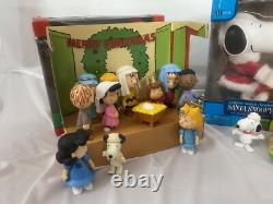 Peanuts Charlie Brown Christmas Pageant Mini Figure Nativity Set Concert Choir +