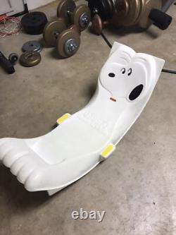 Peanuts Charlie Brown SNOOPY Rock'N Slide Knickerbocker 1979 Rocking Chair