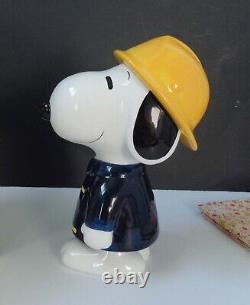 Peanuts Charlie Brown Snoopy Fire man Firefighter 8 Resin Ceramic Coin Bank NIB