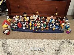 Peanuts Charlie Brown Snoopy Large Lot