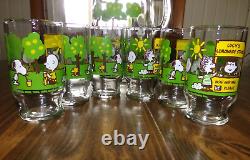 Peanuts Charlie Brown Snoopy Lucy's Lemonade Stand Glass Pitcher & 6 Glasses Set