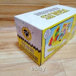 Peanuts Charlie Brown's interactive school bus Snoopy