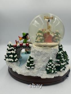 Peanuts Danbury Mint The Ultimate Snow Globe 2012 Super Rare! READ