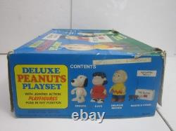 Peanuts Deluxe Playset Charlie Brown Lucy Snoopy Psychiatric Dr. Office Complete