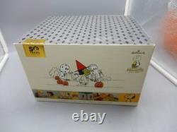 Peanuts Gallery Snoopy I GOT A ROCK 2016 Ltd Ed figurine HALLOWEEN in BOX