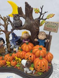 Peanuts Gang Danbury Mint WELCOME GREAT PUMPKIN Lighted Sculpture WORKS with Box