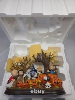 Peanuts Gang Danbury Mint WELCOME GREAT PUMPKIN Lighted Sculpture WORKS with Box