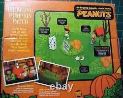Peanuts Halloween It's the Great Pumpkin, Charlie Brown Prowling Pumpkin Patch
