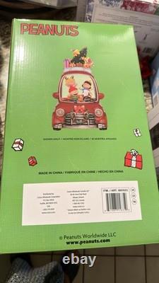 Peanuts Holiday Water Spinning Car Snoopy Charlie Brown LED Lights Christmas New