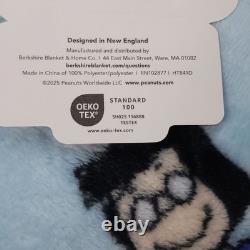Peanuts Queen 90x90 Plush Blanket Charlie Brown Snoopy Ice Skating Berkshire