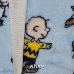 Peanuts Queen 90x90 Plush Blanket Charlie Brown Snoopy Ice Skating Berkshire