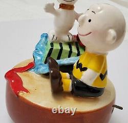 Peanuts Snoopy Charlie Brown Music Box Anniversary 1950-1980 Schmid Japan