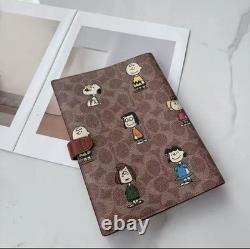 Peanuts Snoopy Notebook