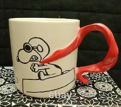 Peanuts Snoopy flying Ace 16 Oz. Mug Ceramic Red Scarf Handle Charlie Brown NEW