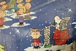 Pottery Barn Charlie Brown Gang Snoopy QUEEN Quilted Comforter Blu Christmas NEW