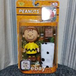 Price reduced Extremely Rare Limited Peanuts Charlie Brown Figure