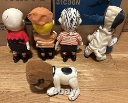 RARE LOT Peanuts 1966 Charlie Brown, Linus, Snoopy, Schroeder & Snoopy Astronaut