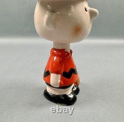 Rare 1966 Vintage Snoopy Peanuts Charlie Brown bobblehead Feature Syndicate Inc