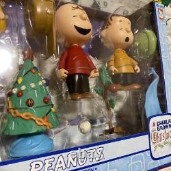 Rare Item Snoopy Peanut Charlie Brown Christmas Collection