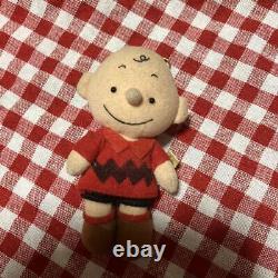 Retro Snoopy Charlie Brown Plush Keychain