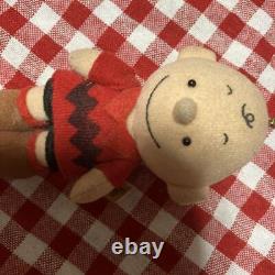 Retro Snoopy Charlie Brown Plush Keychain