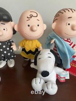 SNOOPY PEANUTS CHARLIE BROWN MADAME ALEXANDER Halloween DOLL Linus LUCY Sally