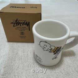 STUSSY x PEANUTS Snoopy Charlie Brown Coffee Mug Cup 2014 New Unused Japan