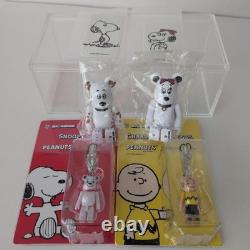 Snoopy & Charlie Brown Bearbrick 50% 2-Pack Plastic Figure Set