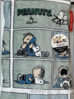 Snoopy Charlie Brown Comic Strip Plush Throw Peanuts