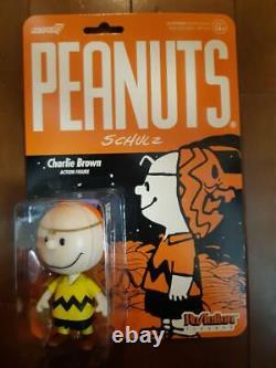 Snoopy Charlie Brown Halloween Figure