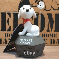 Snoopy Figure 70 Years of Snoopy 1950s Limited Edition Figurine Hallmark Used