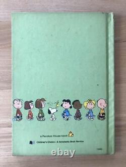 Snoopy It's a Mystery Charlie Brown Children's Book English