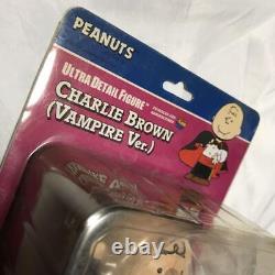 Snoopy Medicom Toys Charlie Brown Vampire Rare