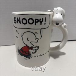 Snoopy Mug RARE 3D-Hallmark Peanuts Charlie Brown Snoopy Hanging On Handle Mug